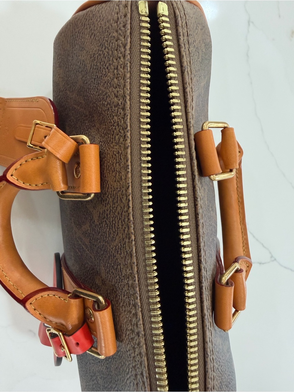 Louis Vuitton Keepall 25 - Picture 7 of 9
